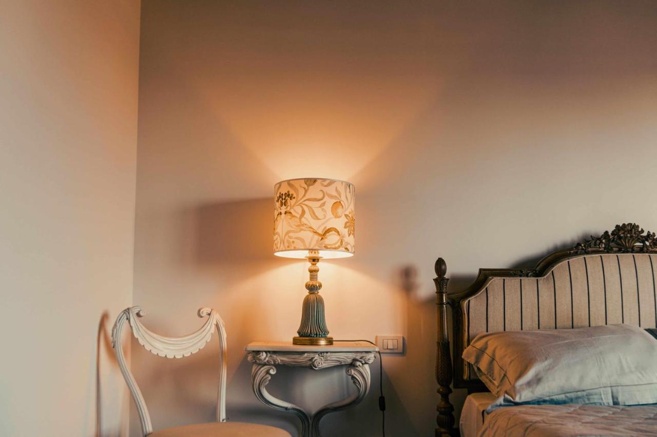 Bed And Breakfast Villa Romano Anzio Exteriör bild